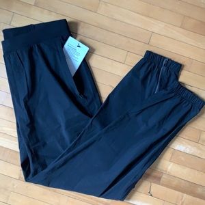 Lululemon Surge Jogger M 29” black